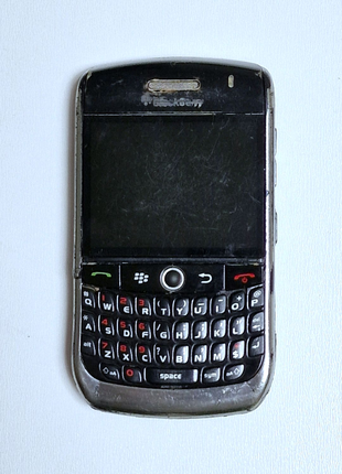 Телефон  BlackBerry 8900 на запчастини
