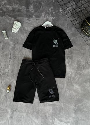 Мужской черный летний костюм Louis Vuitton