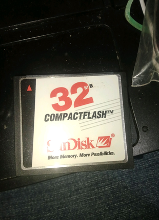Карта памяти Sandisk CompactFlash, 1 шт., 32 МБ CF