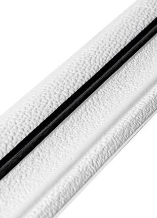 Плінтус РР самоклеючий білий з чорною смужкою 2300*70*4мм (1830)