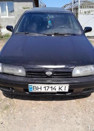 Nissan Primera p10