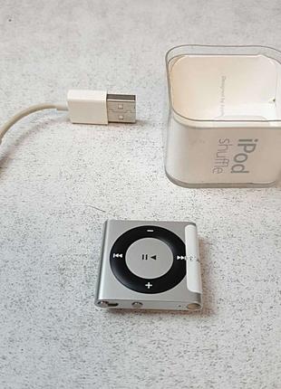 Портативный цифровой MP3 плеер Б/У Apple iPod Shuffle 2GB (A1373)