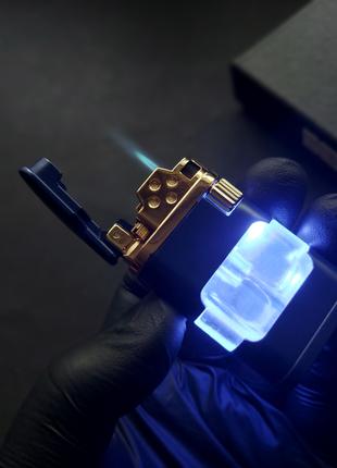 Подарочная зажигалка с подсветкой Lighter с турбонаддувом в по...