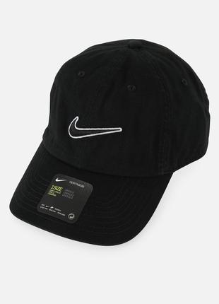 Чоловіча чорна кепка Nike NSW