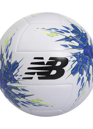 Футбольный мяч New Balance для тренировок