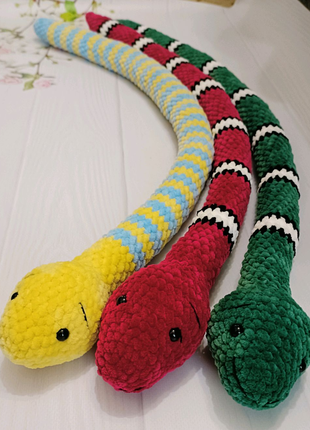 Змія в'язана плюшева, змея вязаная, іграшка змія, в'язані іграшки