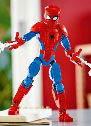 Конструктор LEGO Super Heroes Фигурка Человека-паука 258 детал...