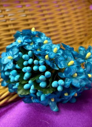 Лютики, букет 12 цветков - голубой