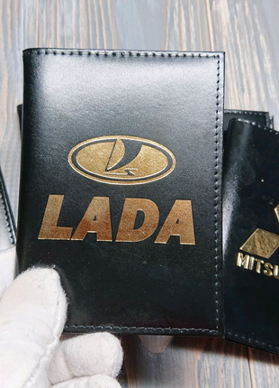 Обкладинка для автодокуменів з логотипом LADA