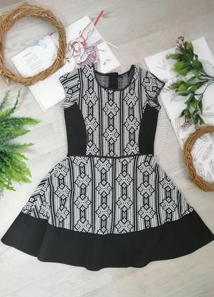 Сукня ділове повсякденне чорне біле в етно стилі етно