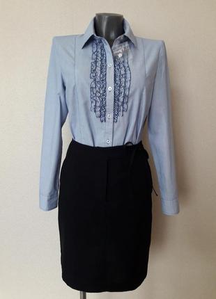 Красивая,стильная,деловая блуза-рубашка leardini,в микро-полоску