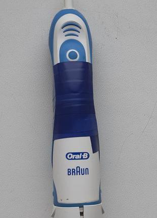 Зубна щітка Braun Oral-B