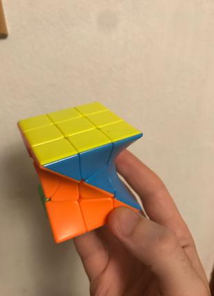 Кубик рубіка спіраль