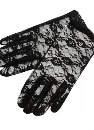 Черные гипюровые короткие перчатки