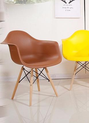 Крісло пластикове Тауер Вуд, кольори в асортименті
