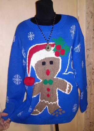 Очаровательный,новогодний,тёплый свитер с "пряником" и снежинк...