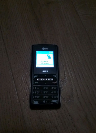Телефон LG KP110