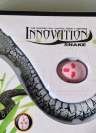 Змія на радіокеруванні повзає реалістично нова на подарунок
