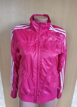 Легкая розовая спортивная  ветровка куртка adidas