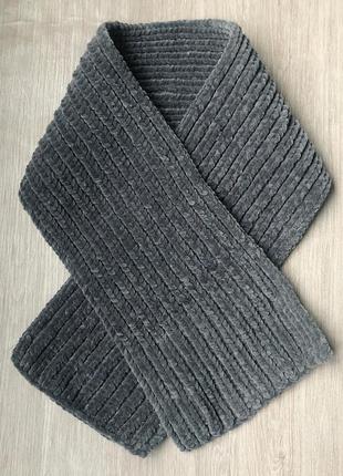 Велюровый шарф ручной работы темно-серого цвета