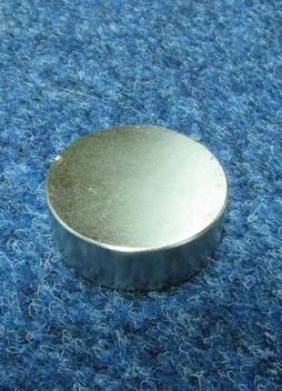 Неодимовый магнит диск 45х20 мм