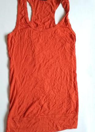 Оранжевая майка футболка длинная для дачи маечка