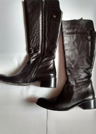 Черные кожаные осенне-весенние сапоги на каблуке 25 см