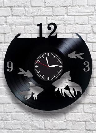 "рыбки" - настенные часы из виниловых пластинок. уникальный по...