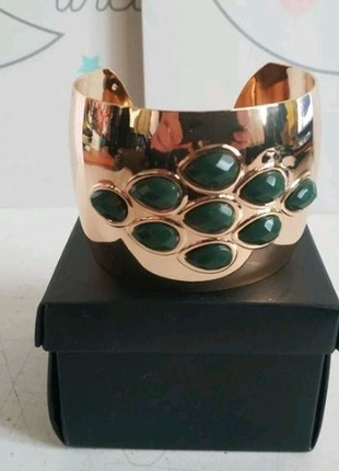 Модный золотистый браслет в стиле манжеты Avon far away cuff.