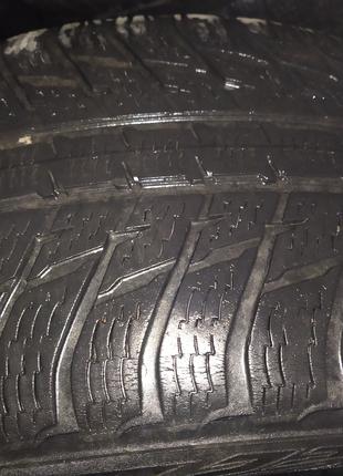 Продам шини nokian 255/50 r19