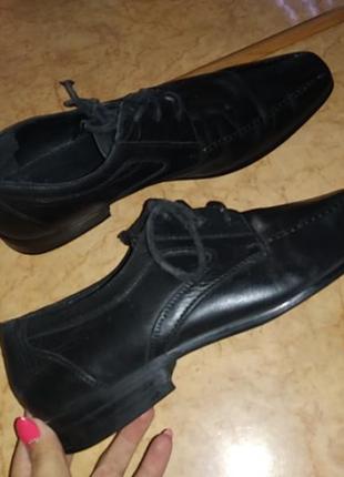 Туфли туфлі чоловічі кожаные  шкіра bata італія