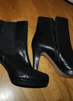 Новые кожаные ботинки размер 41.5, 27см clarks anika kendra