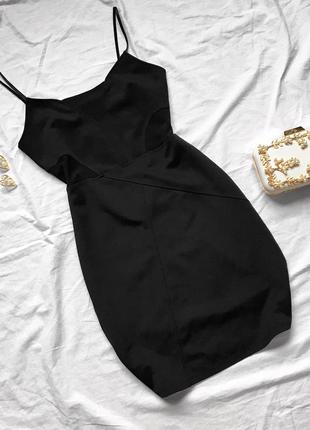 Красивое чёрное облегающее платье с сеткой от h&m