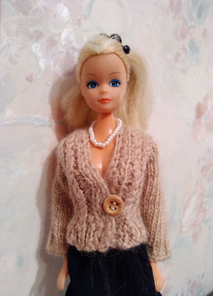 Одежда для куклы Барби - вязаные кофты, свитера.