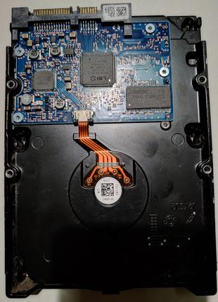 Жесткий диск SATA2 Hitachi HDS721010CLA630 на 1Тб