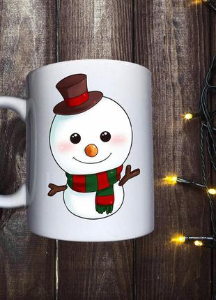 Чашка с новогодним принтом "снеговик в шляпе"