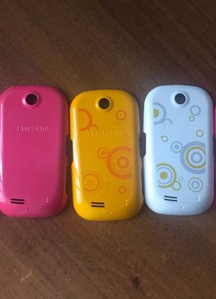 SAMSUNG S3650 Corby. Задняя крышка.