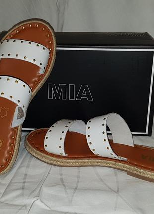 Кожаные шлепанцы сланцы босоножки сандалии MIA Nayra 9US 39-40EU