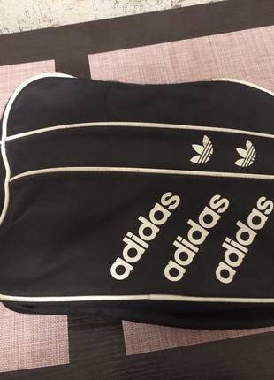 Продам сумку " Adidas originals