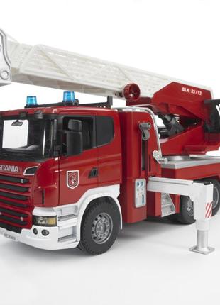 Большая пожарная машина SCANIA R-series с лестницей (водяная п...