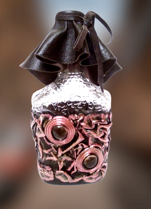Бутылка 0.5 л для любых напитков, или ваза для цветов, декор н...
