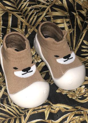 Тапочки - носки для первых шагов малыша