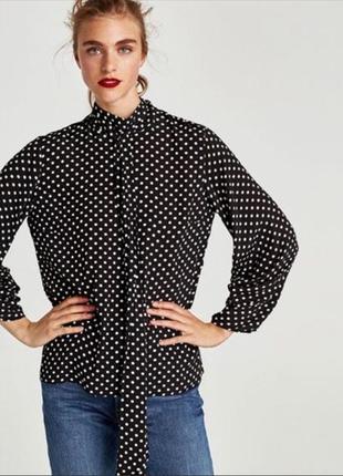 Блуза из плотного шифона  с объемными рукавами "zara"