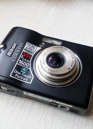 Фотоапарат OLYMPUS M-700 + фотоапарат Nikon Coolpix L12
