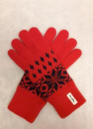 Красные женские перчатки