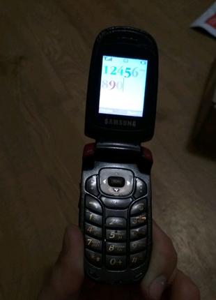 Телефон Samsung SGH-X660