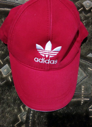 Кепка Adidas цвет красный