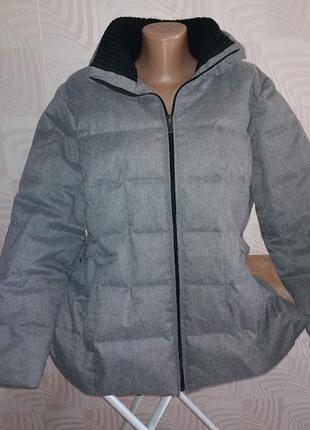 Класна пухова куртка weatherproof