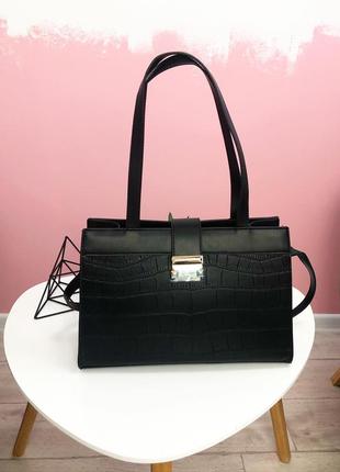Чёрная женская сумка среднего размера, вместительная сумка