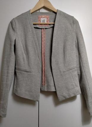 Пиджак  жакет серый reserved хлопок с карманами